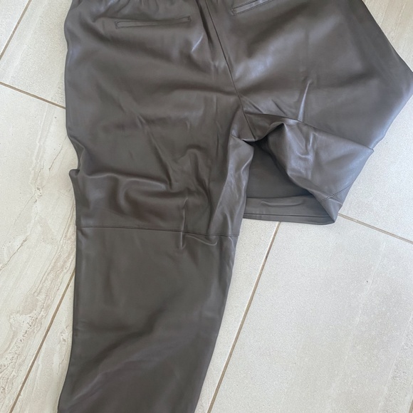 MANGO new leather pants size xxl in beautiful brown-grey colour - Picture 3 of 4